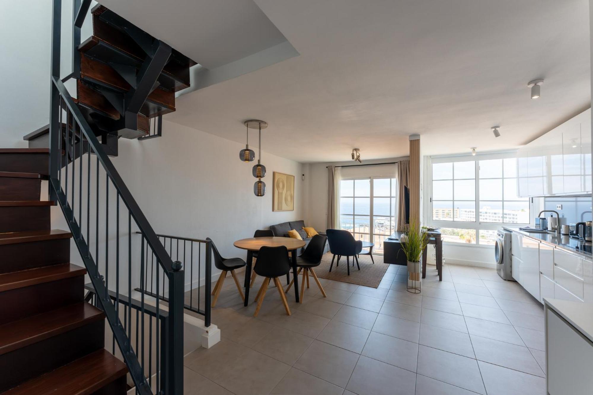 קיאו סלבאחה Callao Sunset Apartment, Sea View And Pool מראה חיצוני תמונה